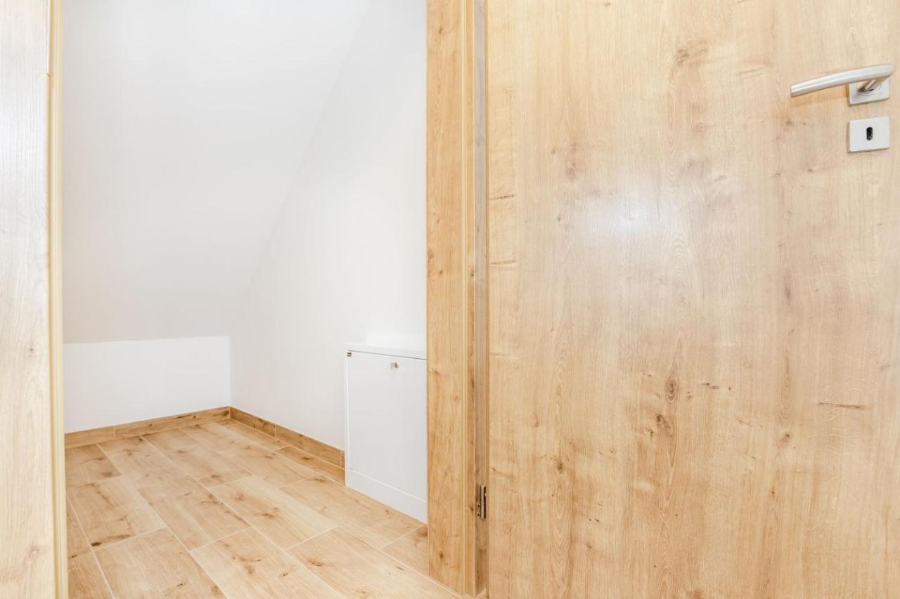 Apartmany Karlovy Dvory ฮอร์นี ปลานา ภายนอก รูปภาพ