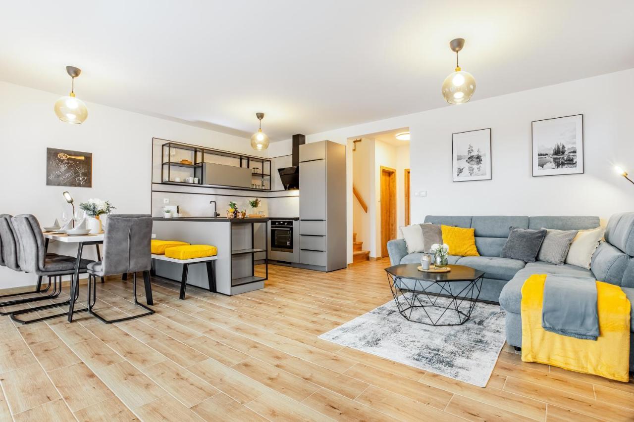 Apartmany Karlovy Dvory ฮอร์นี ปลานา ภายนอก รูปภาพ