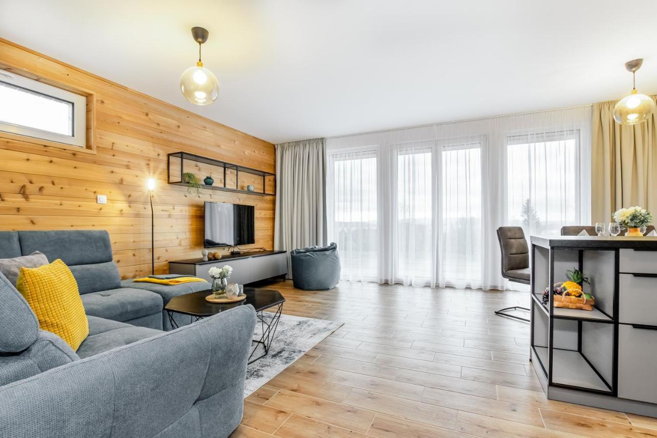 Apartmany Karlovy Dvory ฮอร์นี ปลานา ภายนอก รูปภาพ